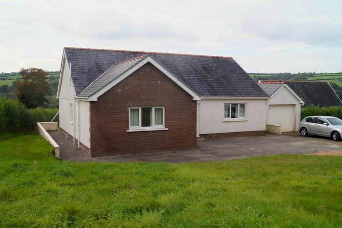 2 Bedroom Detached Bungalow For Sale In Pencader, Carmarthenshire SA39