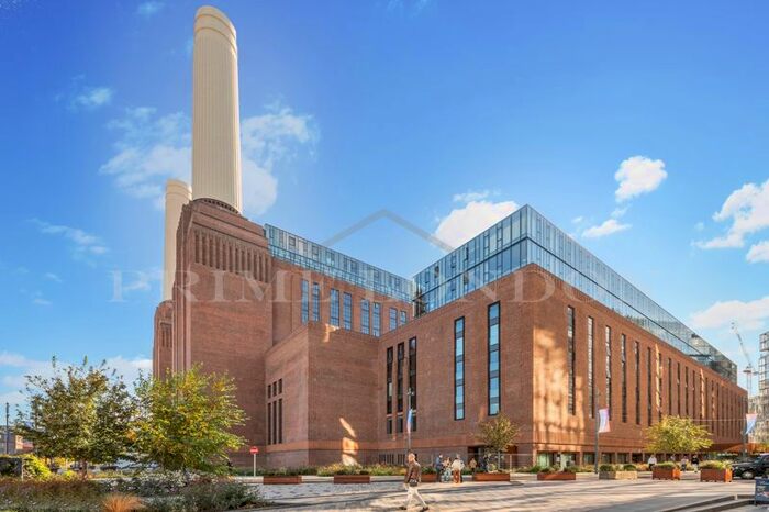 3 Bedroom Flat To Rent In Switch House East, Battersea Power Station, London, SW11