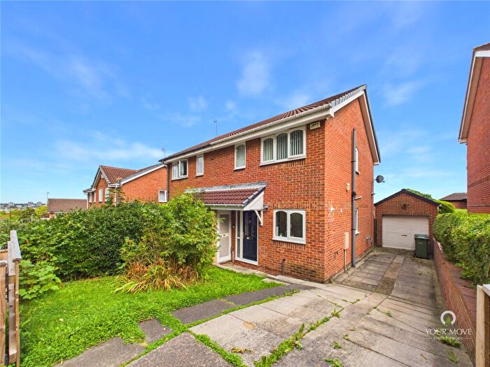 3 Bedroom Semi Detached House For Sale In Hardwick Court, Gateshead, NE8