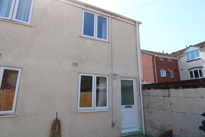 1 Bedroom Property To Rent In Rear Of - St. John Street, Bridgwater, TA6