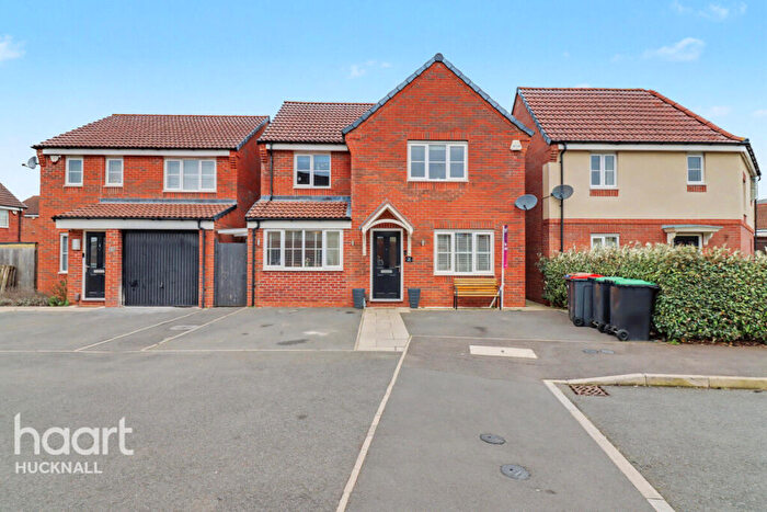 4 Bedroom Detached House For Sale In Defiant Close, Nottingham, NG15