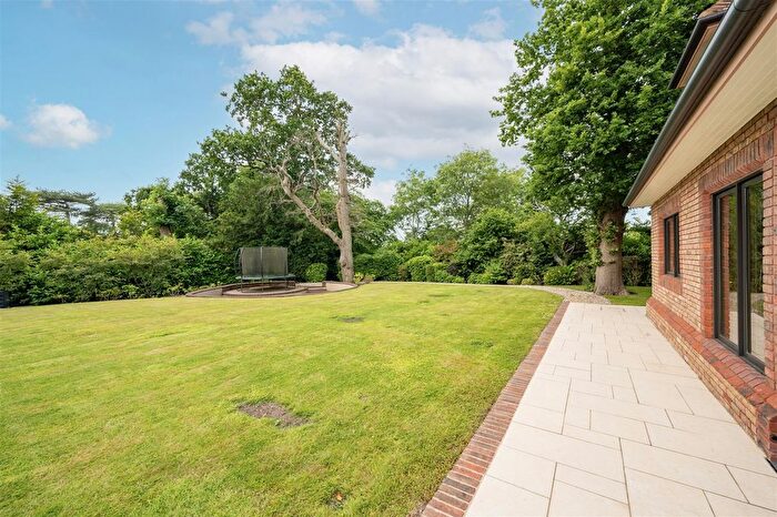 8 Bedroom Detached House To Rent In Keymer Road, Burgess Hill, RH15