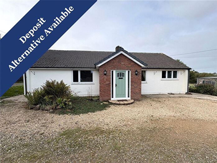 3 Bedroom Bungalow To Rent In Trem-Y-Glyn, Dinas Cross, Newport, Pembrokeshire, SA42