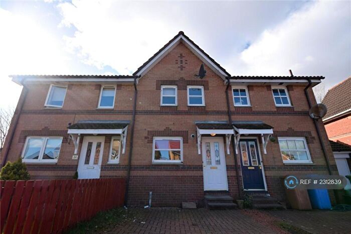 2 Bedroom Terraced House To Rent In Park Road, Falkirk, FK2