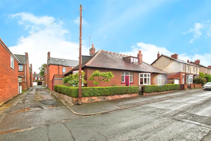 5 Bedroom Bungalow For Sale In Queens Road, Bishop Auckland, County Durham, DL14