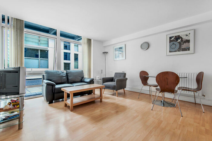 1 Bedroom Flat To Rent In Cassilis Road, London, E14