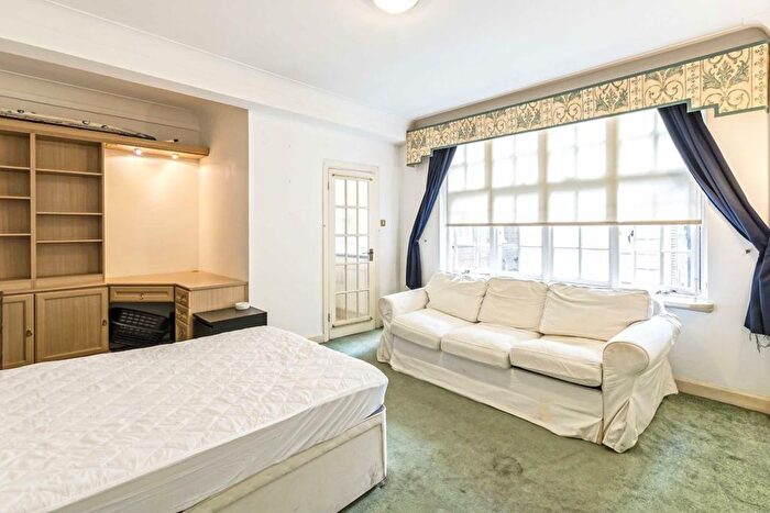 Studio To Rent In Morpeth Terrace, Pimlico, SW1P