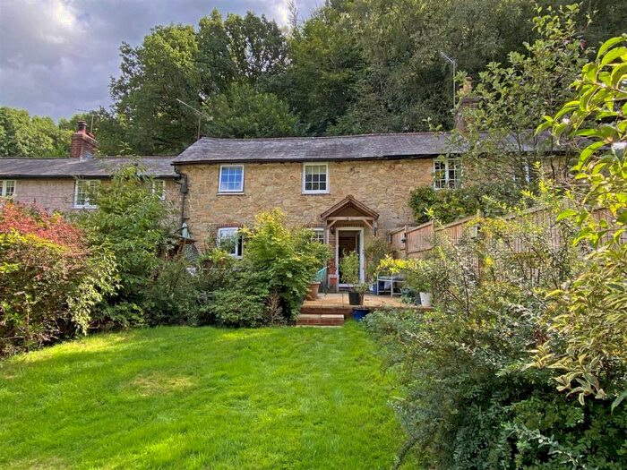 2 Bedroom Terraced House For Sale In The Enterdent, Godstone, RH9