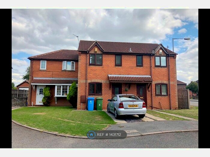 2 Bedroom End Of Terrace House To Rent In Winchester Mews, Bircotes, Doncaster, DN11