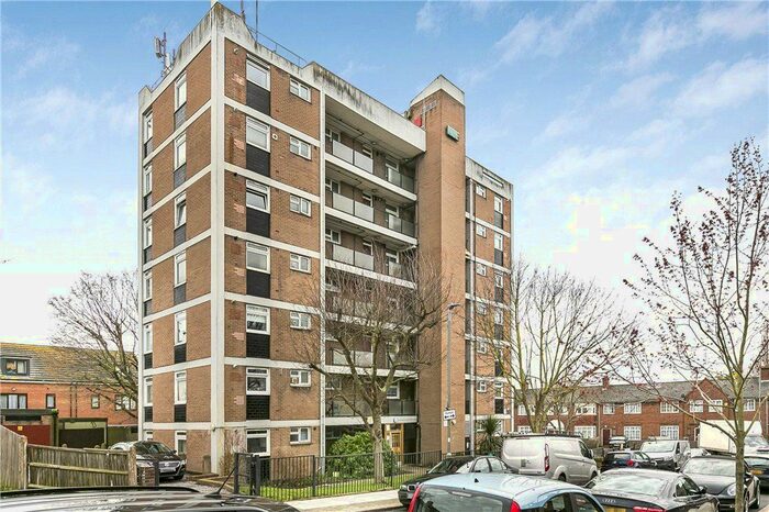 1 Bedroom Flat To Rent In Nimrod Road, London, SW16