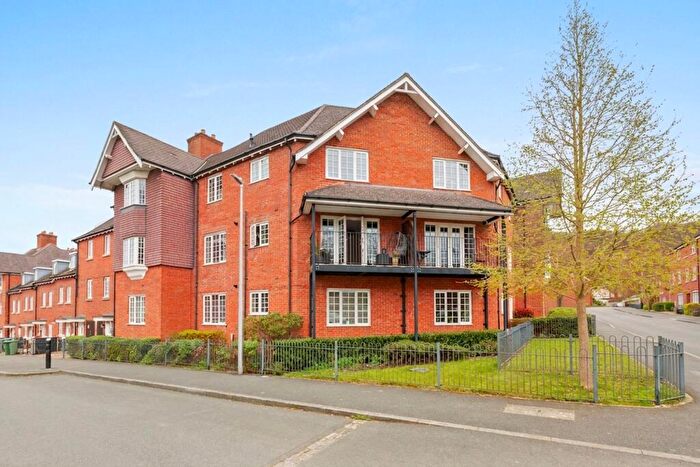2 Bedroom Flat To Rent In Wroughton Road, Wendover, HP22