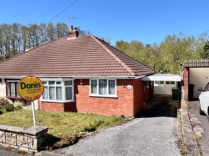 2 Bedroom Semi-Detached Bungalow For Sale In Coton Grove, Solihull Lodge, Solihull, B90