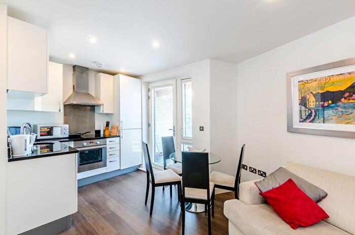 1 Bedroom Flat To Rent In St Pancras Way, St Pancras, London, NW1