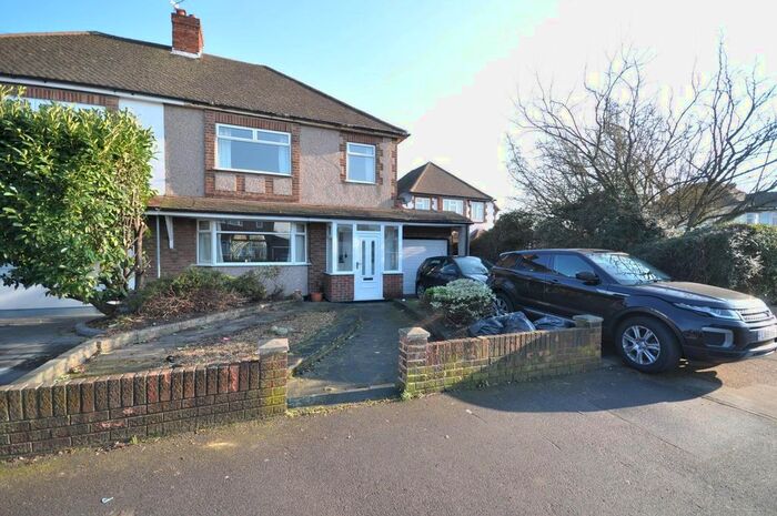 3 Bedroom Semi-Detached House To Rent In Suttons Lane, Hornchurch RM12