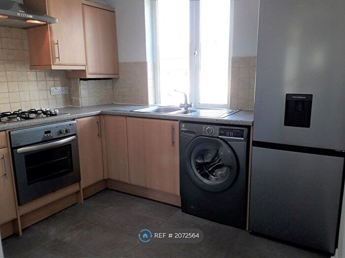 1 Bedroom Maisonette To Rent In Washington Road, Worcester Park, KT4