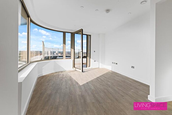 1 Bedroom Flat To Rent In High Mead, Harrow On The Hill, HA1