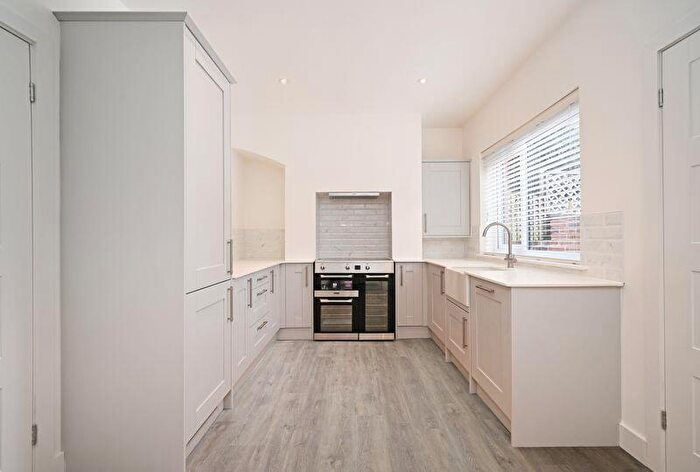 3 Bedroom Terraced House For Sale In Bole Hill Lane, Crookes, Sheffield, S10