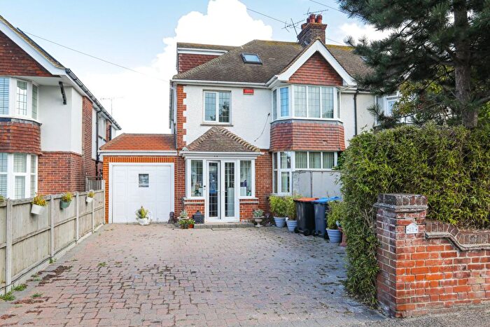 5 Bedroom Semi-detached House For Sale In Barnes Avenue, Margate, CT9