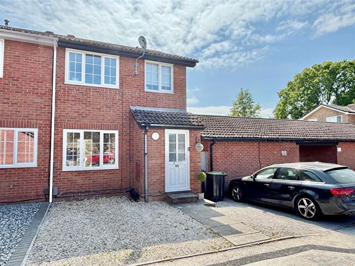 3 Bedroom End Of Terrace House For Sale In Gorse Lane, Upton, BH16
