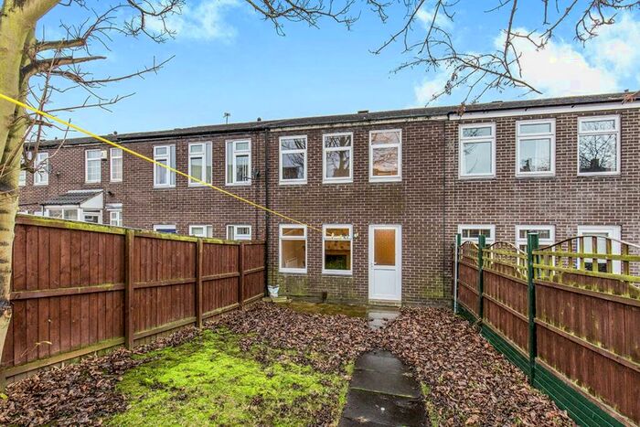 3 Bedroom Terraced House To Rent In Stocks Rise, Leeds, LS14