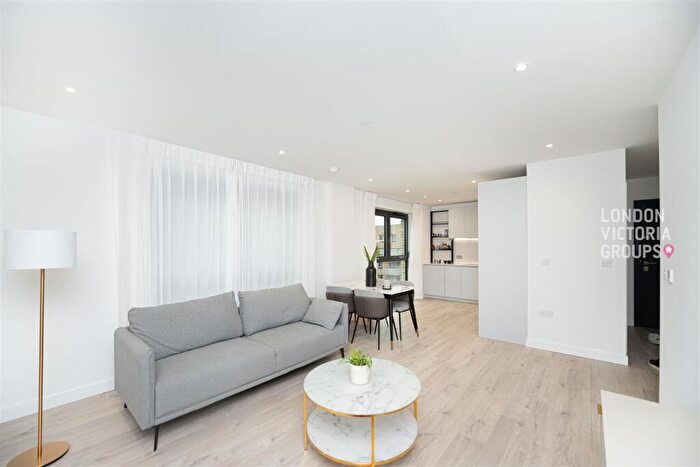 2 Bedroom Apartment To Rent In Darter House, Anax Street, London, N4