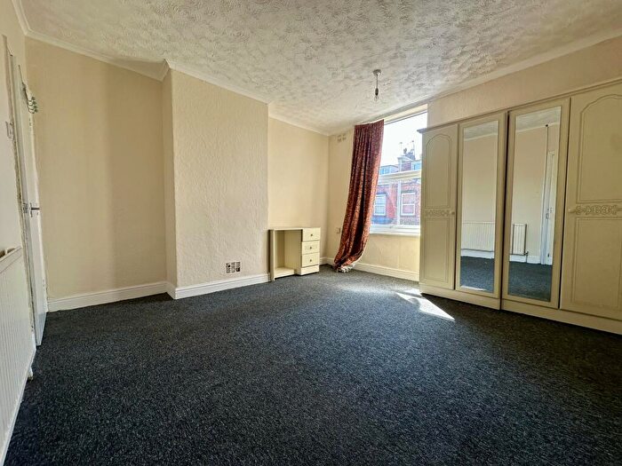 4 Bedroom Terraced House To Rent In Bellbrooke Place, Leeds, LS9
