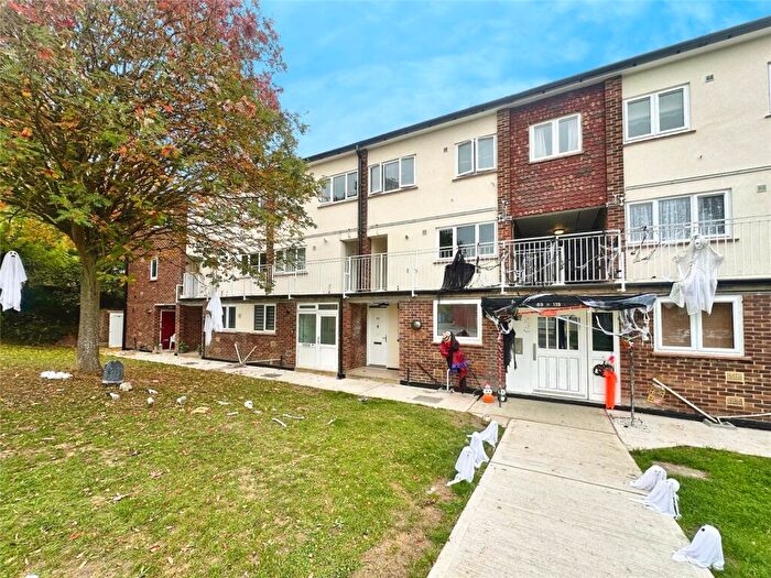 Studio For Sale In Plaw Hatch Close, Bishop's Stortford, Hertfordshire, CM23
