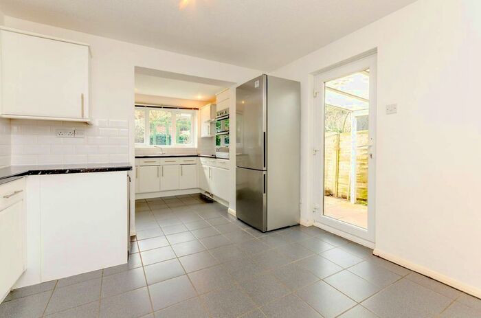 5 Bedroom Detached House To Rent In Manston Road, Burpham, Guildford, GU4