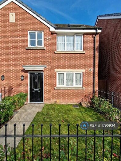 3 Bedroom Semi-Detached House To Rent In Beechdale Road, Nottingham, NG8