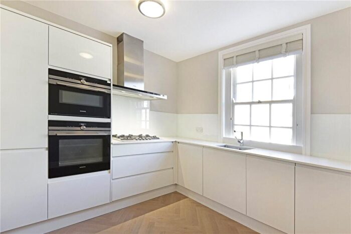 1 Bedroom Apartment To Rent In Taunton Place, London, NW1