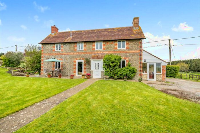 3 Bedroom Farm House For Sale In North Cheriton, Templecombe, Somerset, BA8