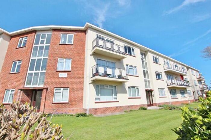 2 Bedroom Apartment To Rent In Belle Vue Mansions, Southbourne, BH6