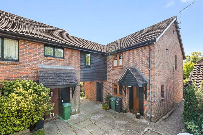 3 Bedroom Terraced House For Sale In Ref: Sb - Stockfield, Langshott, RH6