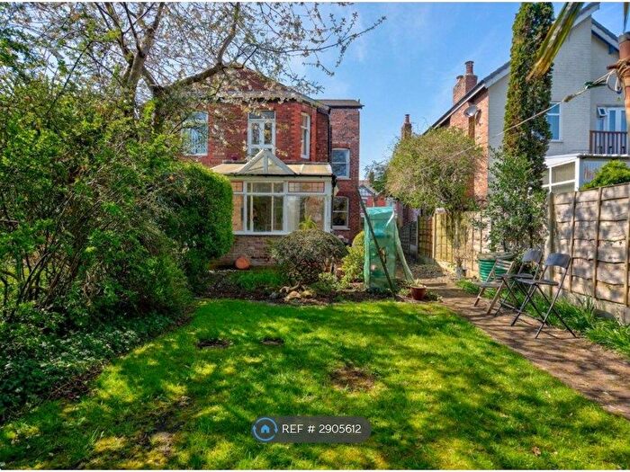 4 Bedroom Semi-Detached House To Rent In Park Rd, Manchester, M32