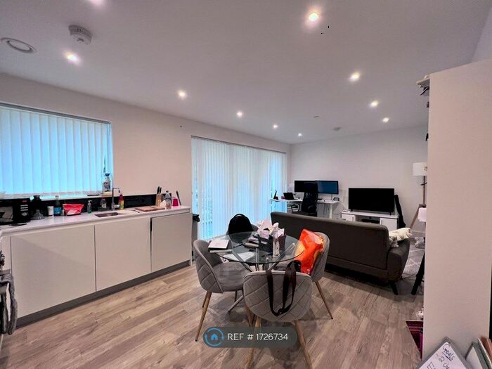 1 Bedroom Flat To Rent In Larkin House, London, SE3