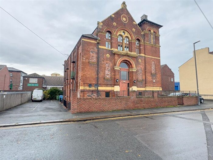 2 Bedroom Flat For Sale In Aspire Chapel, Grove Road, Wakefield, WF1