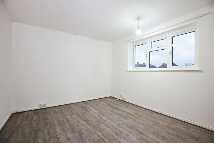 3 Bedroom End Of Terrace House For Sale In Bromwich Road, Hillmorton, Rugby, CV21