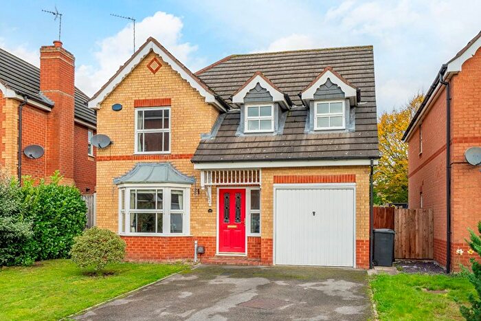 4 Bedroom Detached House For Sale In Landalewood Road, York, YO30