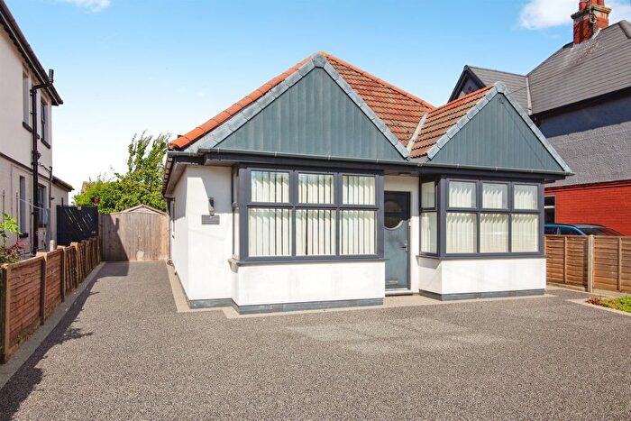3 Bedroom Detached Bungalow For Sale In Stockton Road, Hartlepool, TS25