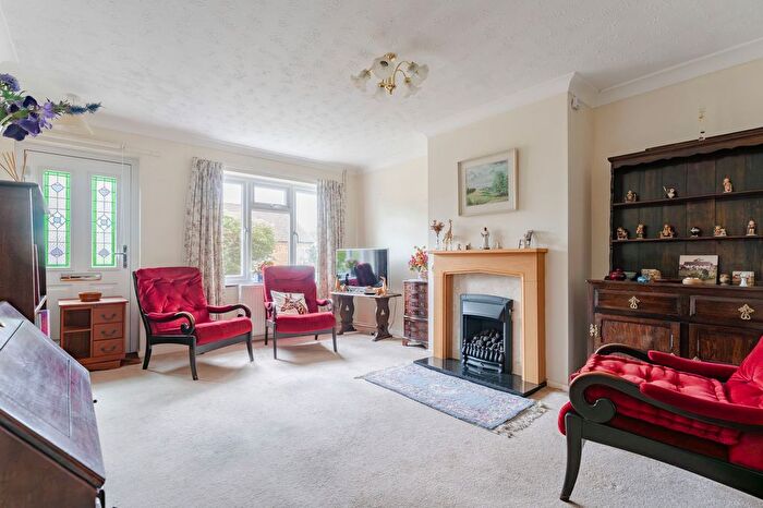 2 Bedroom Semi-detached Bungalow For Sale In Chapel Close, Reepham, NR10