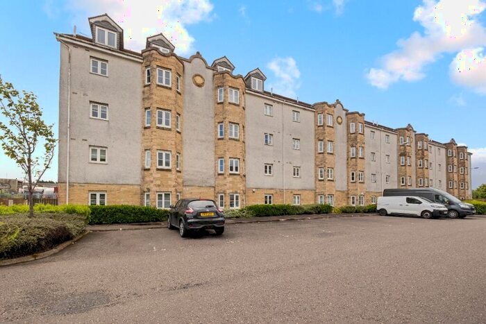 2 Bedroom Flat To Rent In Lloyd Street, Rutherglen, Glasgow, G73