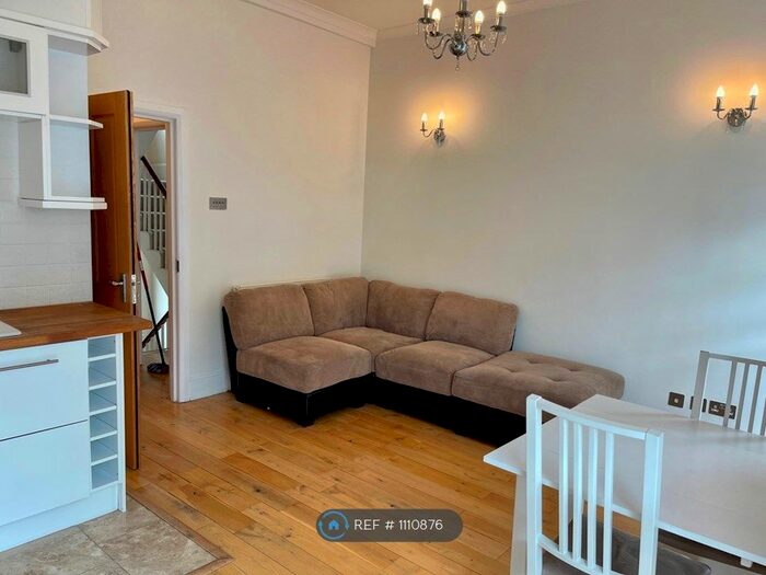 1 Bedroom Flat To Rent In Denbigh Street, London, SW1V