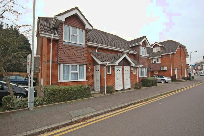 1 Bedroom Apartment To Rent In Cherrington Court, Luton, LU2