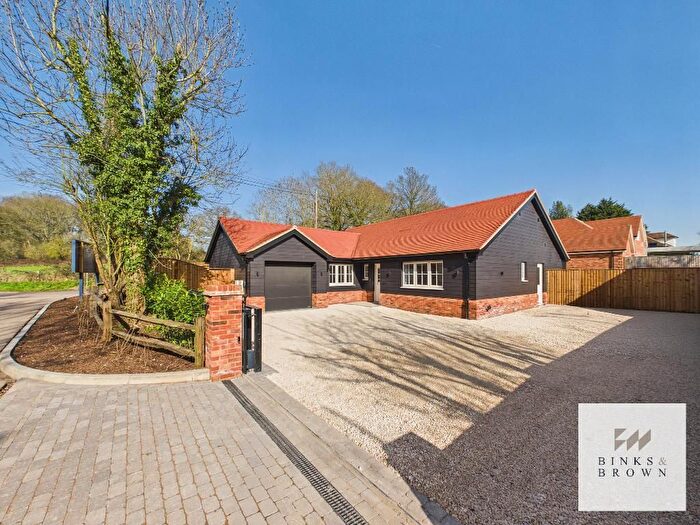 3 Bedroom Detached House For Sale In Northlands Approach, Dry Street, Langdon Hills, Essex, SS16
