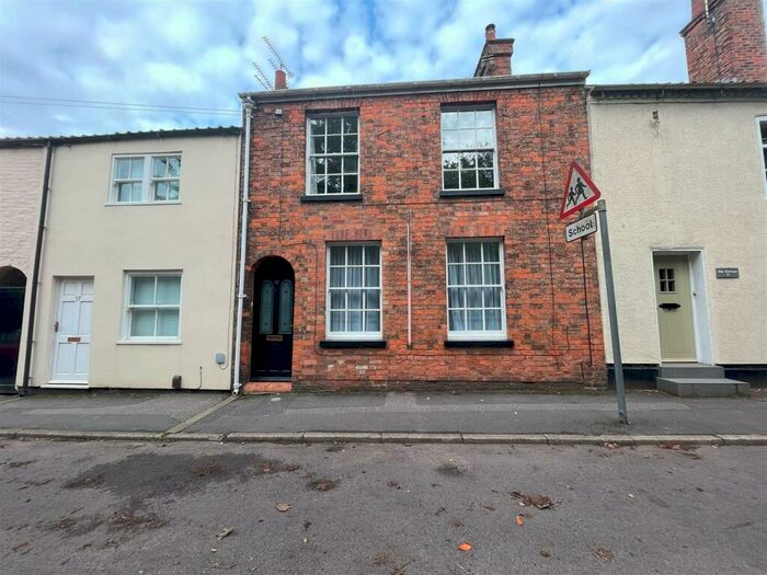3 Bedroom Terraced House To Rent In Edward Street, Louth, LN11