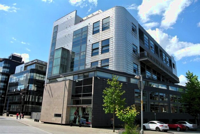 2 Bedroom Apartment To Rent In Connect House, Henry Street, Manchester, M4