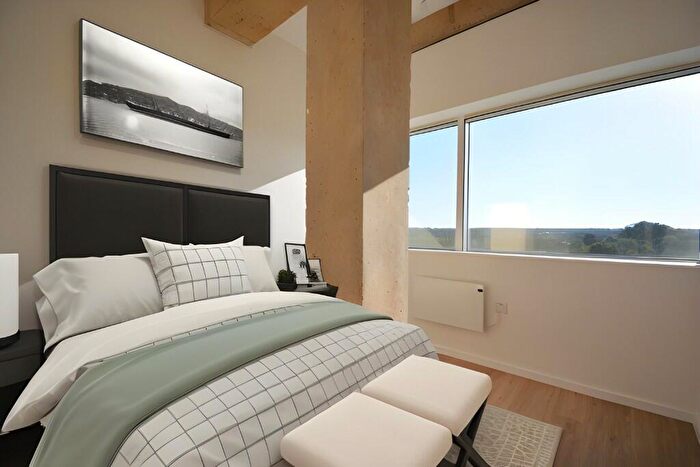 2 Bedroom Flat To Rent In Elder Gate, Central Milton Keynes, Buckinghamshire, MK9