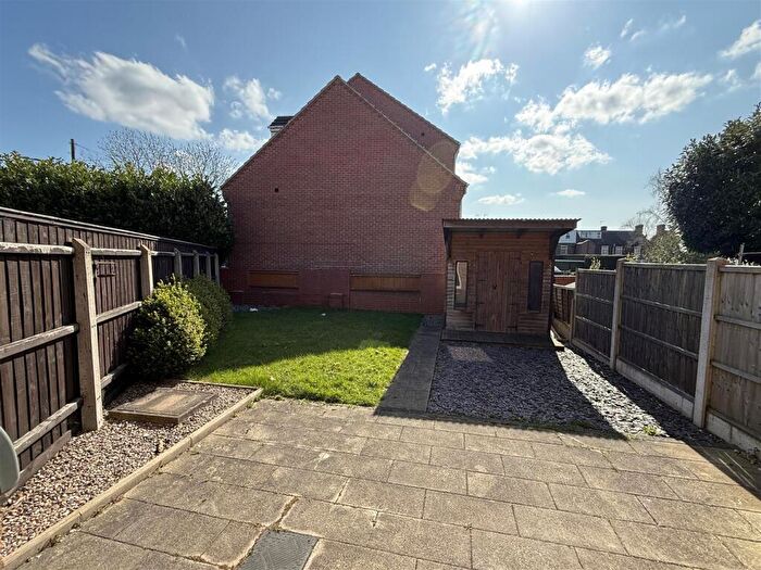 2 Bedroom End Of Terrace House For Sale In Barley Close, Burton-On-Trent, DE14
