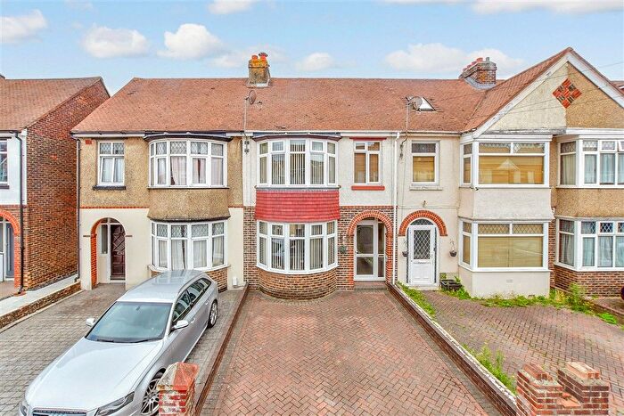 3 Bedroom Terraced House For Sale In Selsey Avenue, Elson, Gosport, Hampshire, PO12