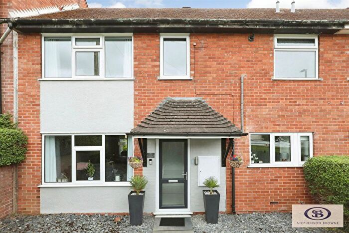3 Bedroom Town House For Sale In Lime Grove, Barlaston, Stoke-On-Trent, ST12